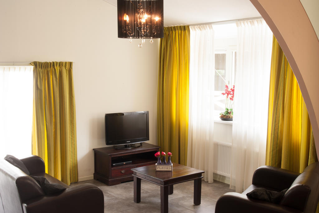 Apartement De Vosseburch Langeraar Номер фото
